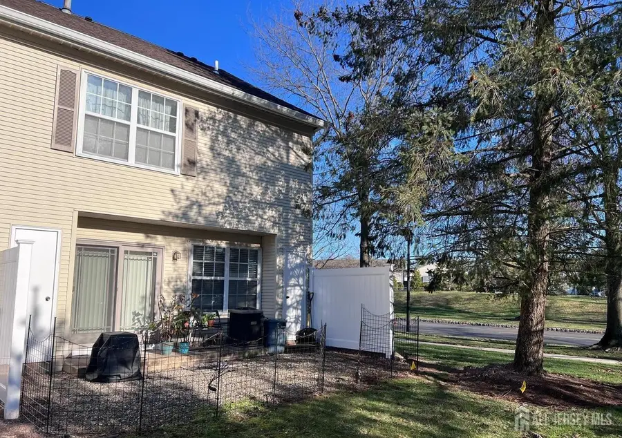 -40 Townsend Court, Franklin Park, NJ 08823 - #3