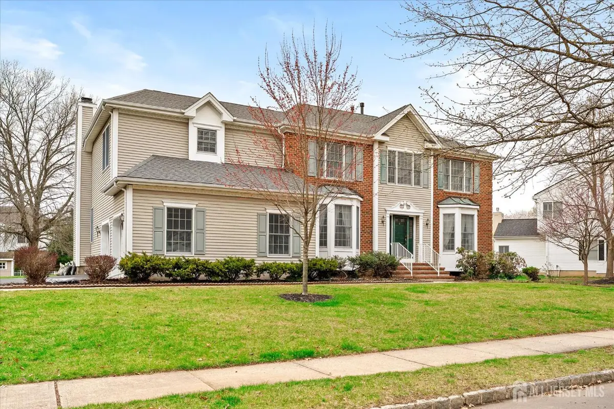 -4 Bergen Drive, Cranbury, NJ 08512 - #1