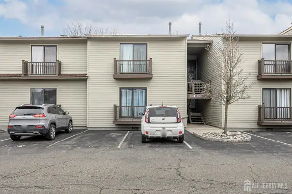 -1614 Spruce Hills Drive, Glen Gardner, NJ 08826