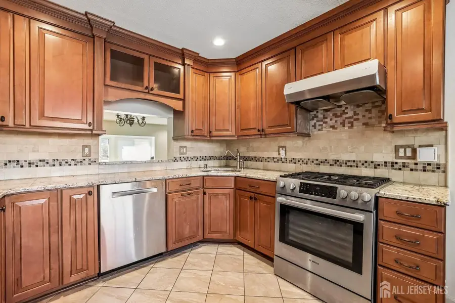 -293 Bromley Place, East Brunswick, NJ 08816 - #2