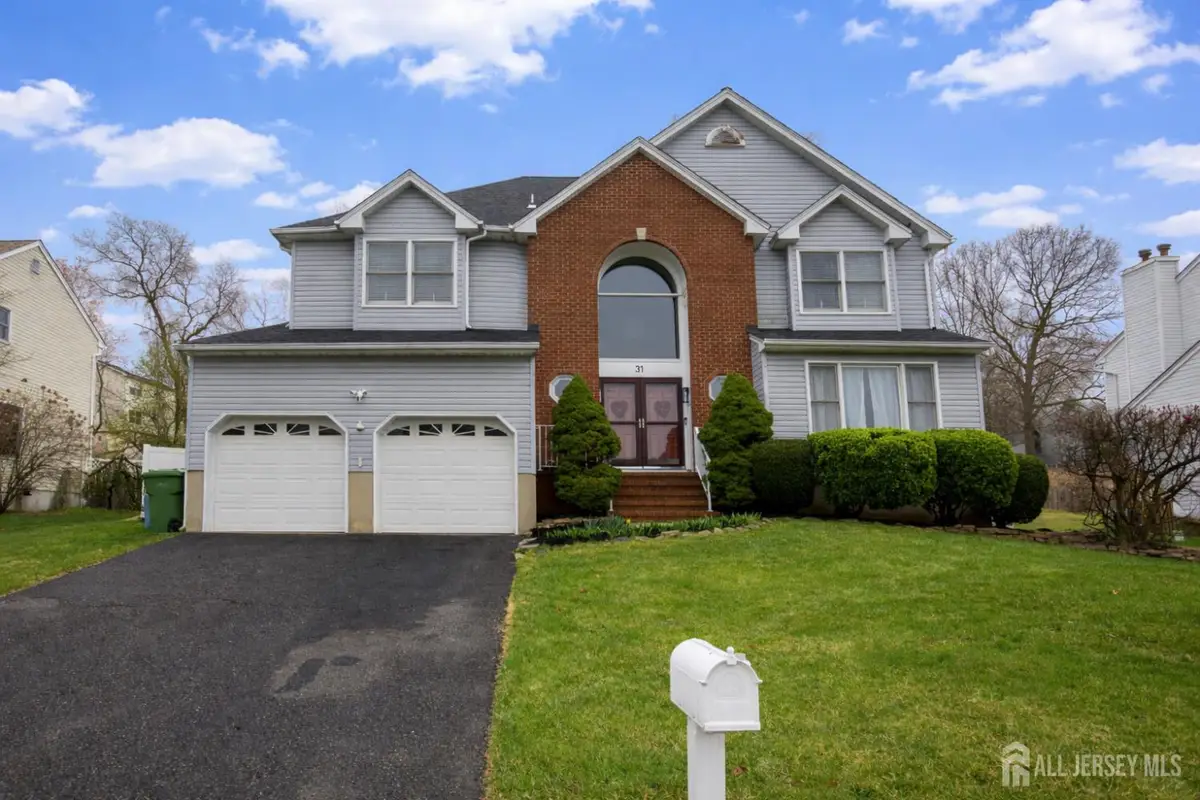 -31 Scarlet Drive, Sayreville, NJ 08859 - #1