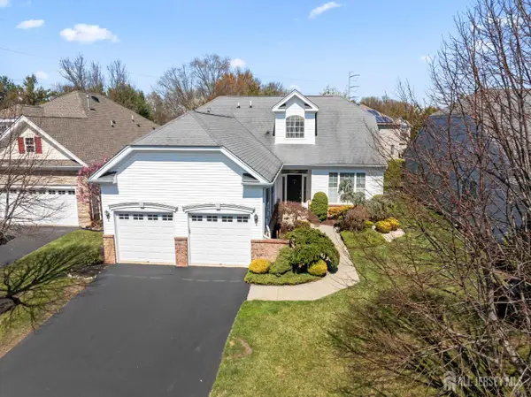 -255 Spring Meadow Way, Monroe, NJ 08831
