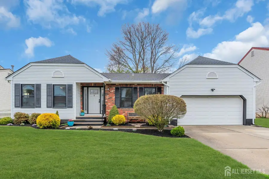 -3 Lynn Court, North Brunswick, NJ 08902 - #2