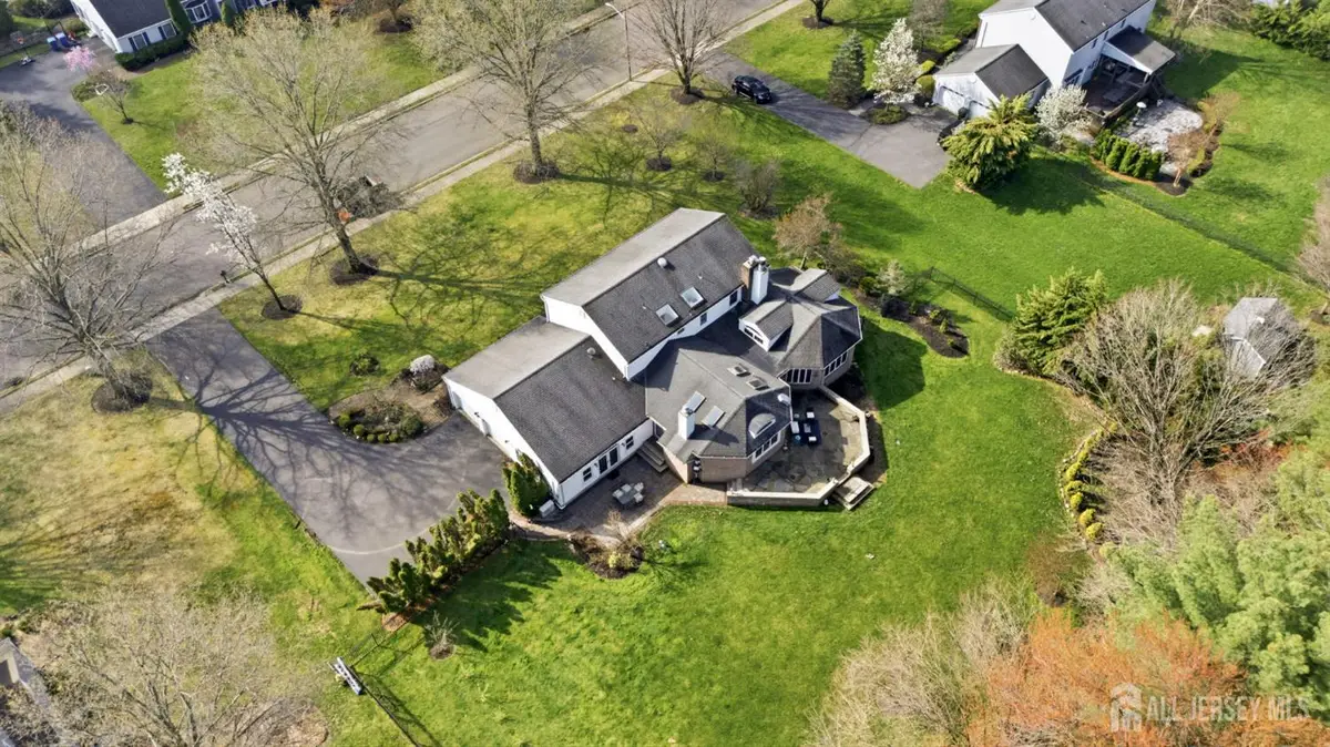 -7 Monroe Place, Cranbury, NJ 08512 - #1