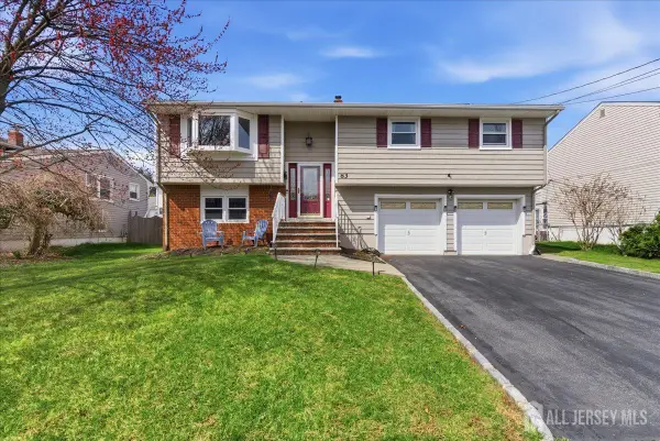 -83 Garfield Avenue, Colonia, NJ 07067
