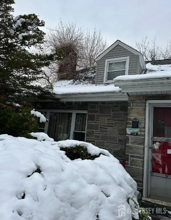 -147 W Passaic Avenue, Bloomfield, NJ 07003