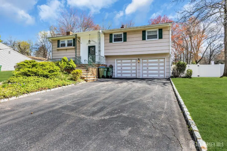 -33 Mary Ellen Drive, Edison, NJ 08820 - #3