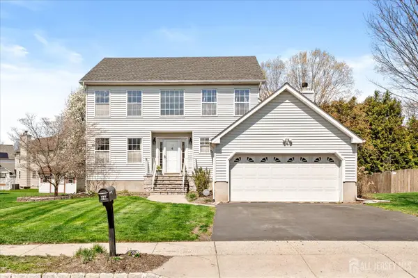 -28 Terrier Place, South Brunswick, NJ 08824