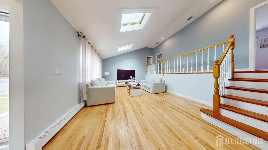 -16 Canterbury Road, East Brunswick, NJ 08816 - #3