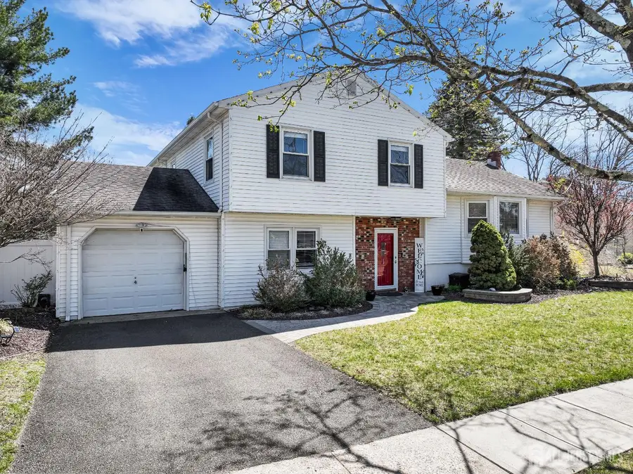 -15 Rosewood Lane, Monroe, NJ 08831 - #2