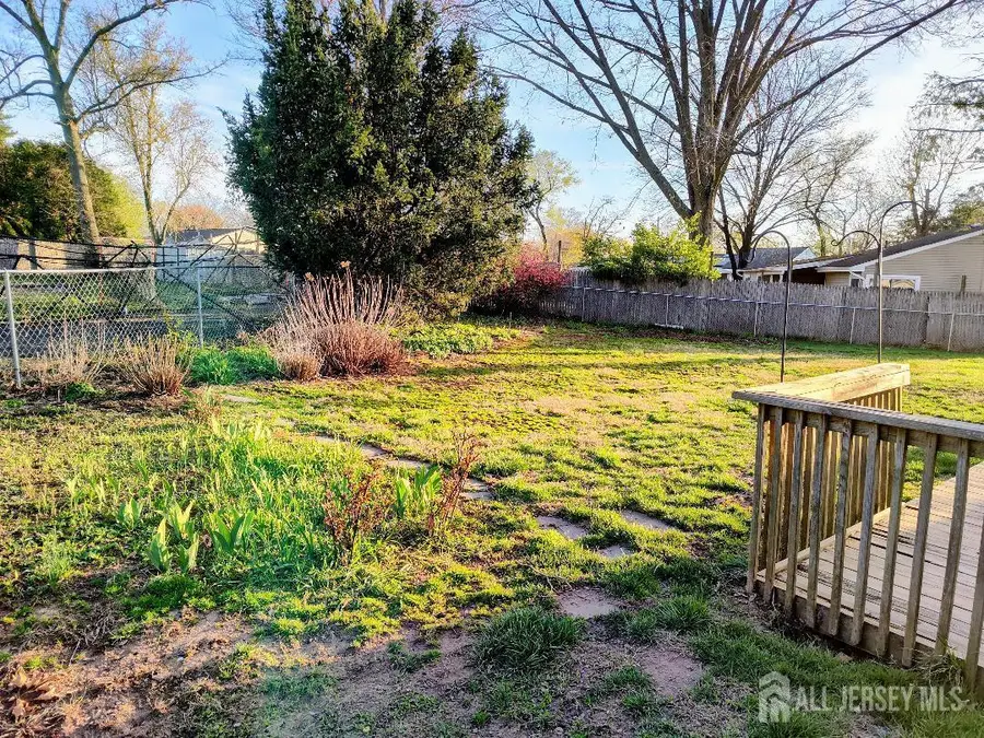 -1 Cambridge Road, Kendall Park, NJ 08824 - #3