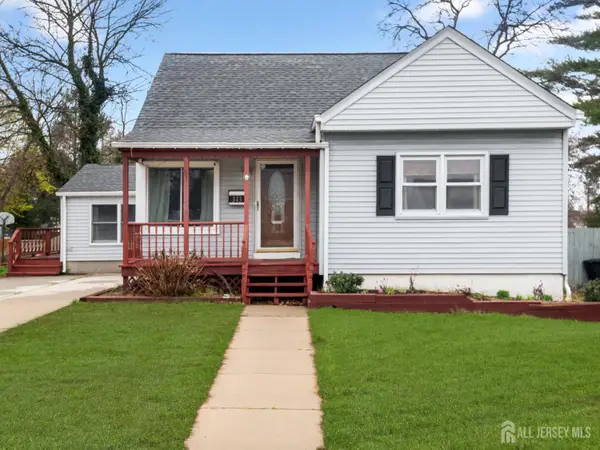 -343 Woodside Avenue, Hamilton, NJ 08610