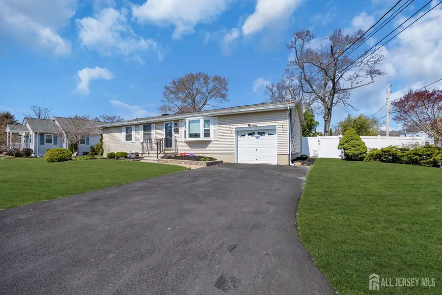 -71 Pine Street, Spotswood, NJ 08884 - #2