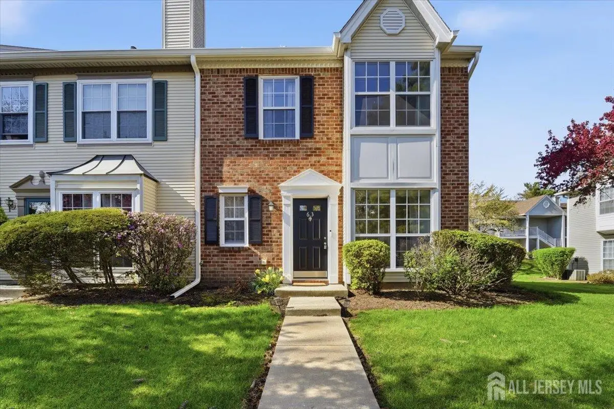 -63 Amberly Court, Franklin Park, NJ 08823 - #1