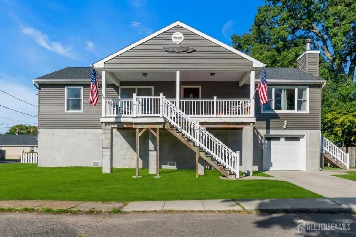 -11 Beechwood Avenue, Keansburg, NJ 07734 - #1