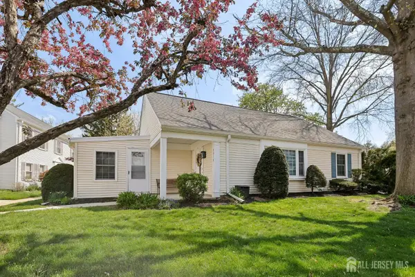 -391 Orrington Lane #C, Monroe, NJ 08831