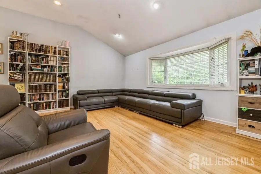 -28 Price Drive, Edison, NJ 08817 - #3