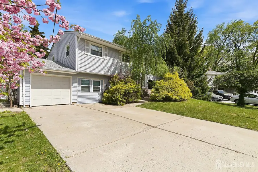 -1363 E Peoria Place, North Brunswick, NJ 08902 - #2