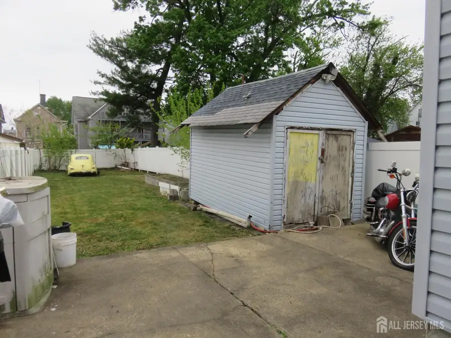 -231 Brighton Avenue, Perth Amboy, NJ 08861 - #2