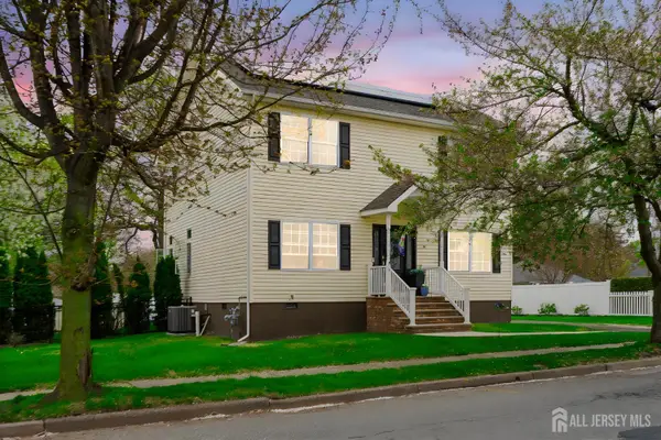 -704 Plainfield Avenue, Piscataway, NJ 08854