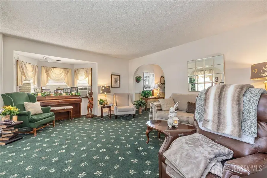 -225 Freeman Street, Woodbridge, NJ 07095 - #2