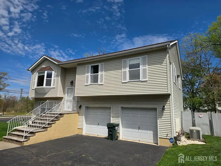 -1 Wakefield Drive, Edison, NJ 08820 - #3