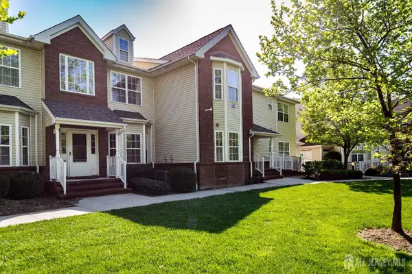 -148 Forest Drive, Piscataway, NJ 08854