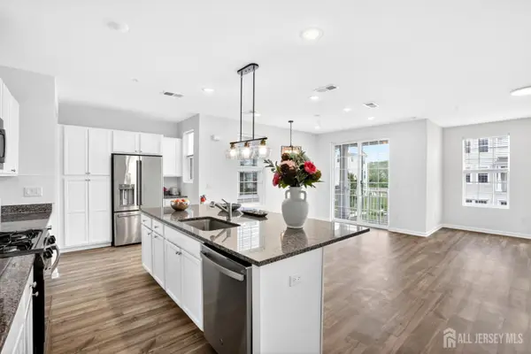 -728 Station Road, Dunellen, NJ 08812