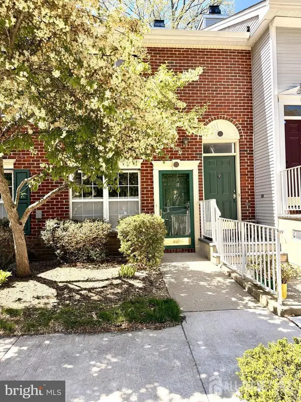 -13 Jay Court, Plainsboro, NJ 08536