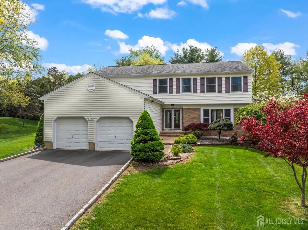 -19 Aspen Circle, Edison, NJ 08820 - #1