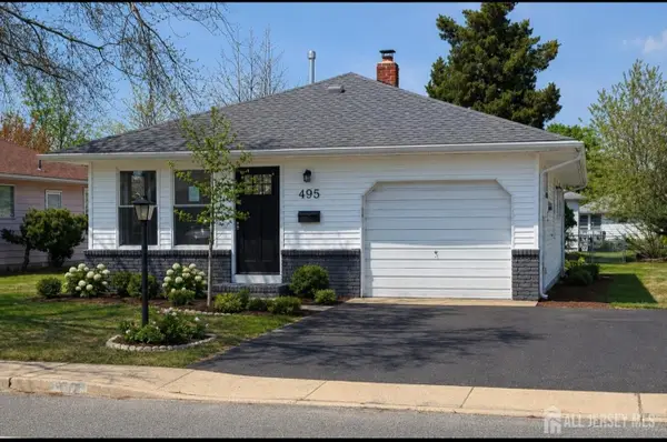-495 Jamaica Boulevard, Toms River, NJ 08757