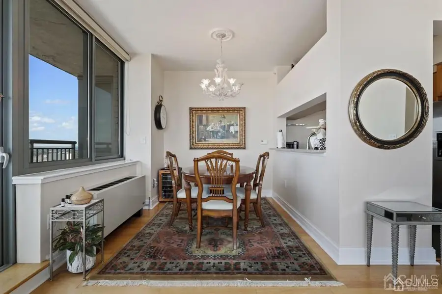 -1 Spring Street #2105, New Brunswick, NJ 08901 - #3