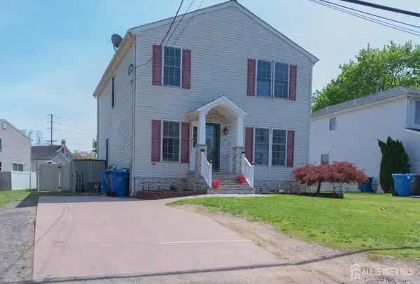-5 Sherman Street, Jamesburg, NJ 08831