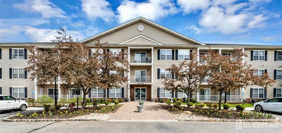 -49 Liddle Avenue, Edison, NJ 08837 - #1