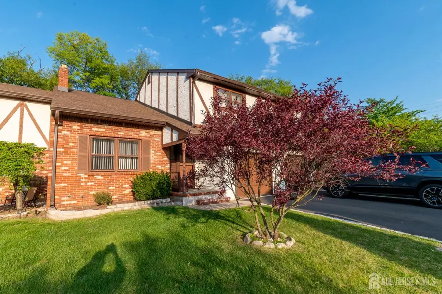 -8 Winsor Court, Sayreville, NJ 08872 - #3