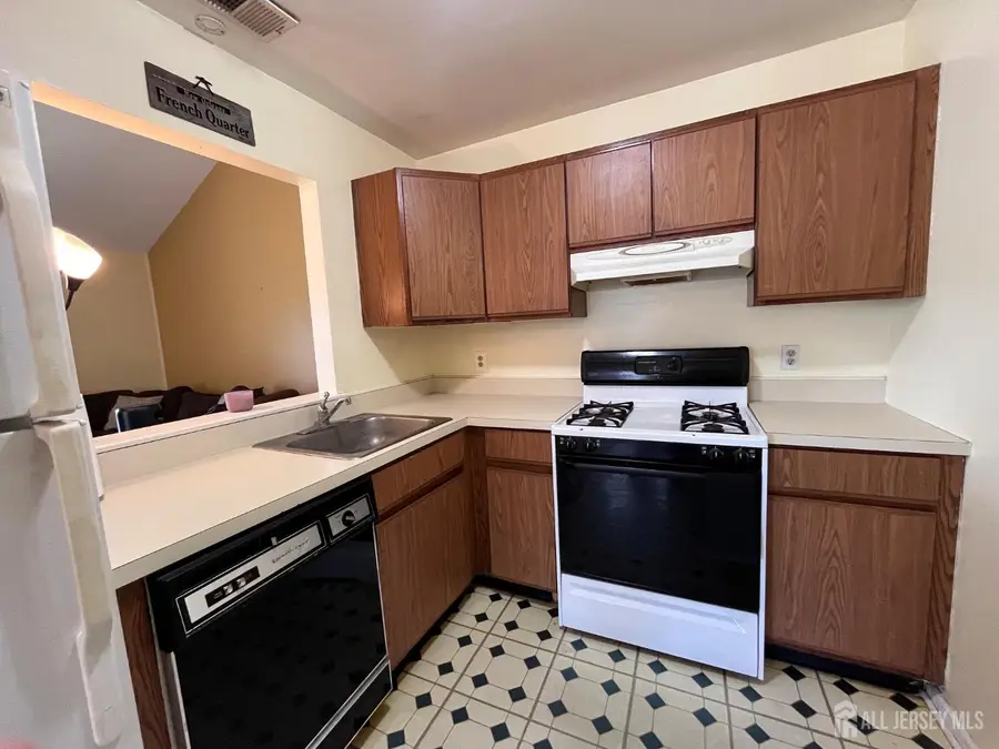 -1807 Bayhead Drive, Parlin, NJ 08859 - #2