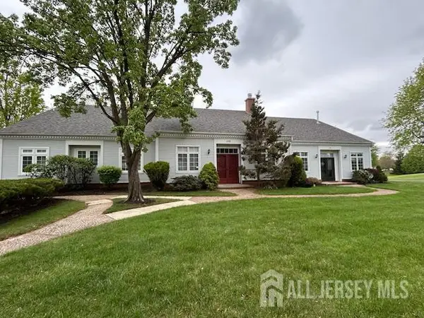 -48 Winthrop Road #B, Monroe, NJ 08831