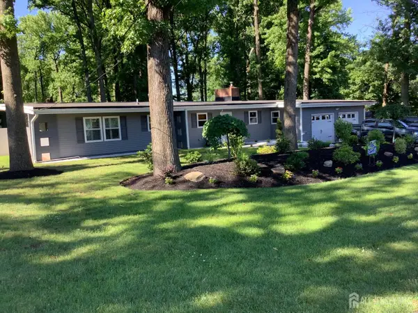 -12 Taylor Drive, New Brunswick, NJ 08901