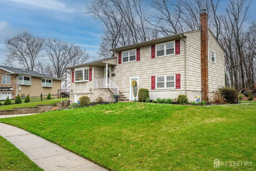 -8 Adelphi Court, Edison, NJ 08837 - #3