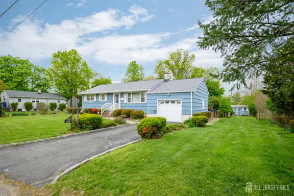 -136 Roberts Avenue, Piscataway, NJ 08854