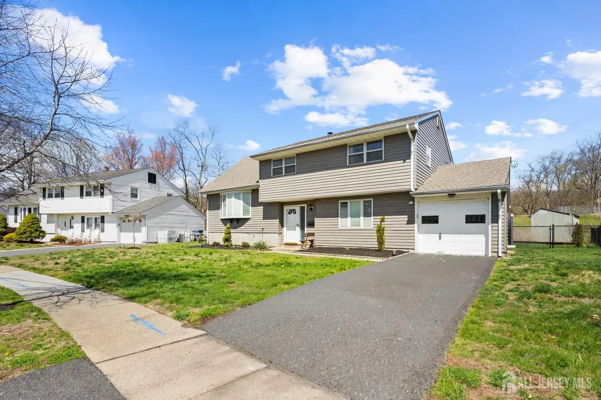 -21 Starlit Drive, Middlesex, NJ 08846 - #1