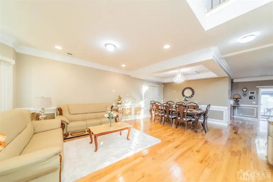 -66 S Whittier Street, Carteret, NJ 07008 - #3