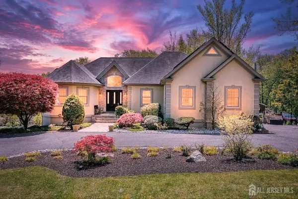 -233 Matchaponix Avenue, Monroe, NJ 08831
