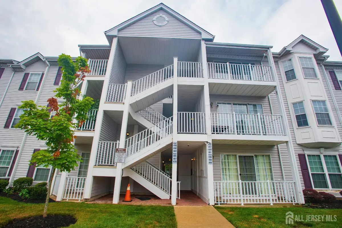 -488 Witney Court, North Brunswick, NJ 08902 - #1