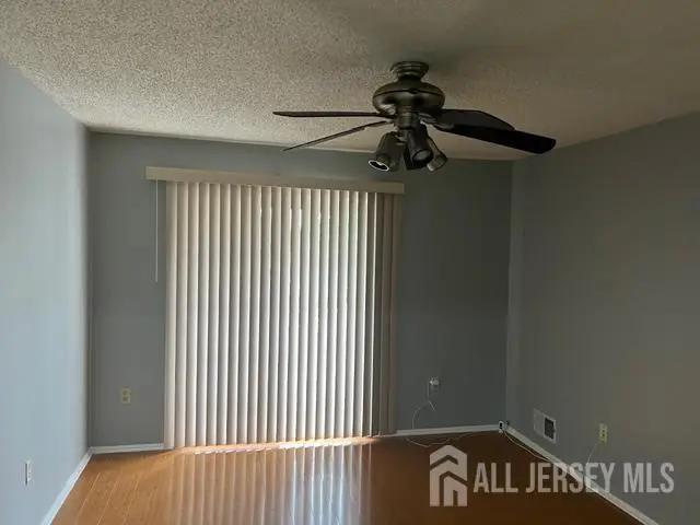 -102 Albury Way, North Brunswick, NJ 08902 - #3