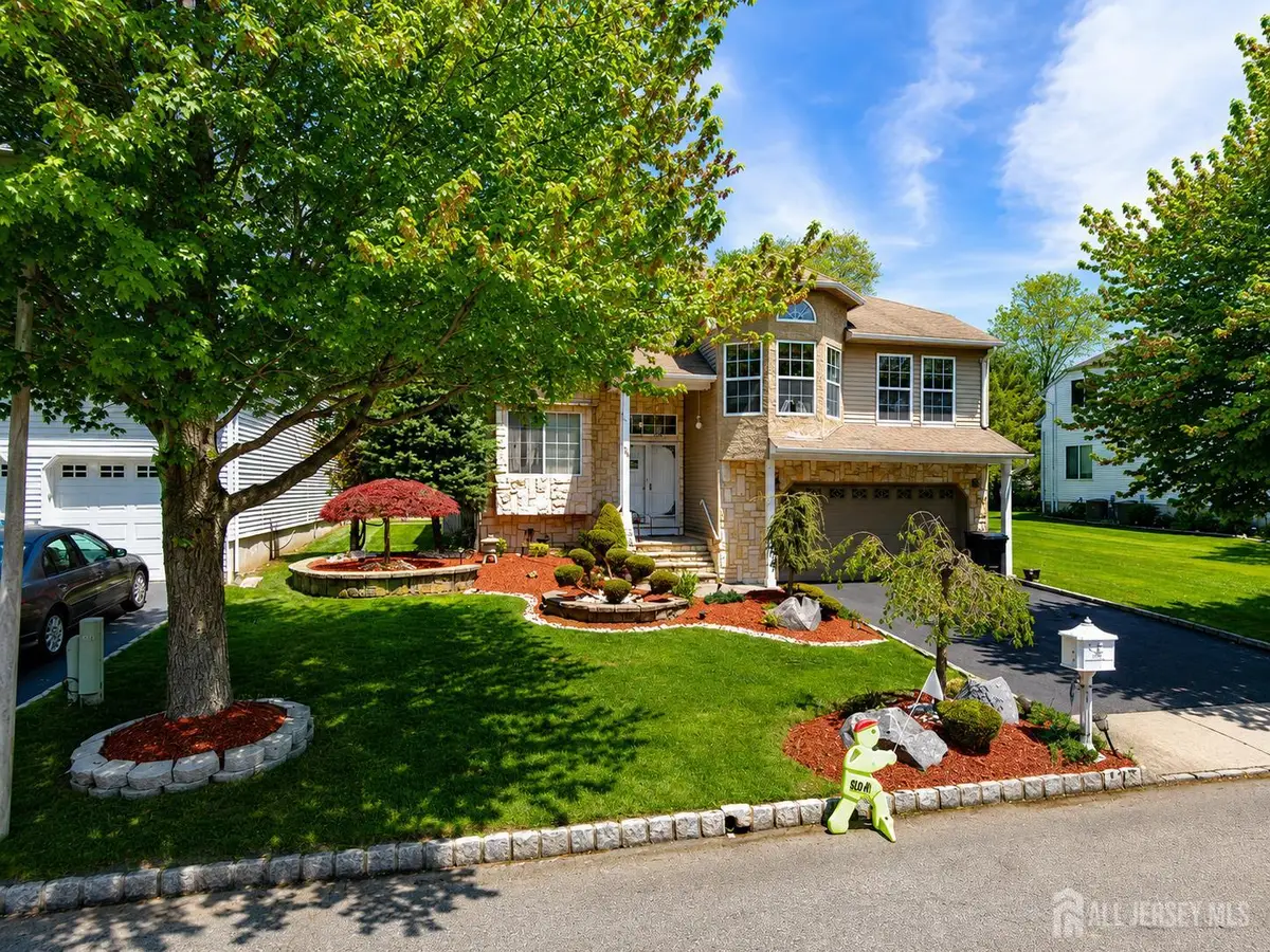 -125 Wainwright Drive, Matawan, NJ 07747 - #1