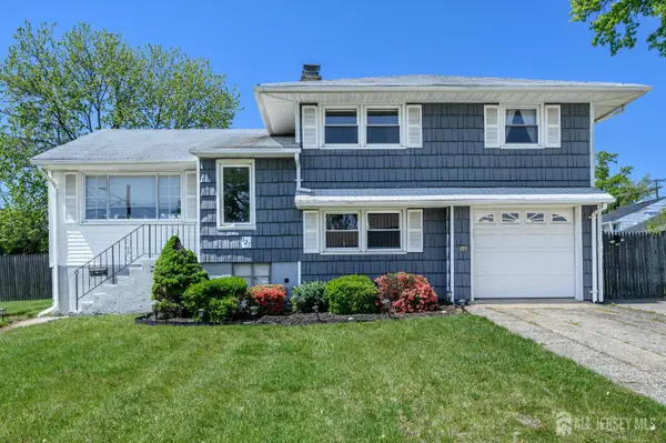 -127 Hagaman Street, Carteret, NJ 07008
