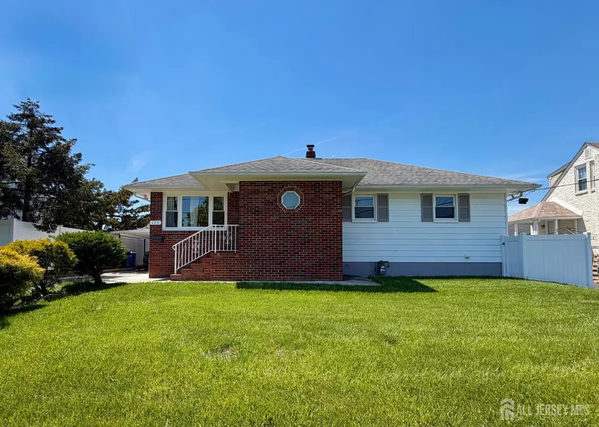 -125 Hermann Street, Carteret, NJ 07008 - #1