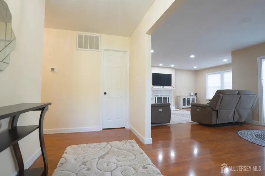 -65 Yorkshire Drive, Monroe, NJ 08831 - #3