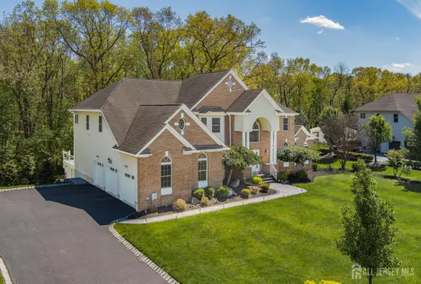 -13 Schindler Lane, Monroe, NJ 08831